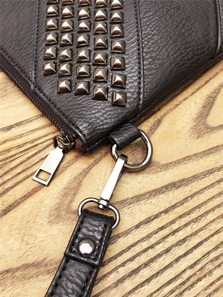 https://fulmo-img-server.com/clutte/04eda917-e385-45fa-98d0-8e688aa8adae.jpg
