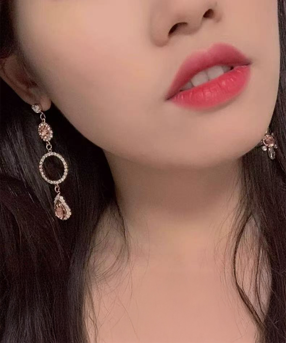https://fulmo-img-server.com/cocogift/6ff5d0fc-51f6-4cfd-b143-b126cc8191f2.jpg