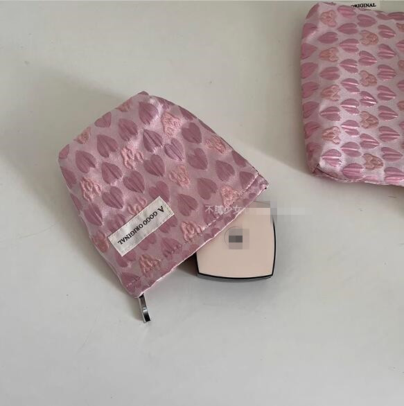 https://fulmo-img-server.com/cocogift/f60022d3-1676-4315-8992-6c1576c655cd.jpg