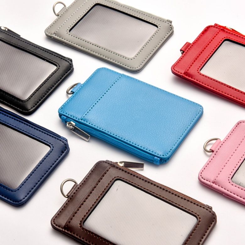 コインケース 多機能本革ファスナー付き定期入れ