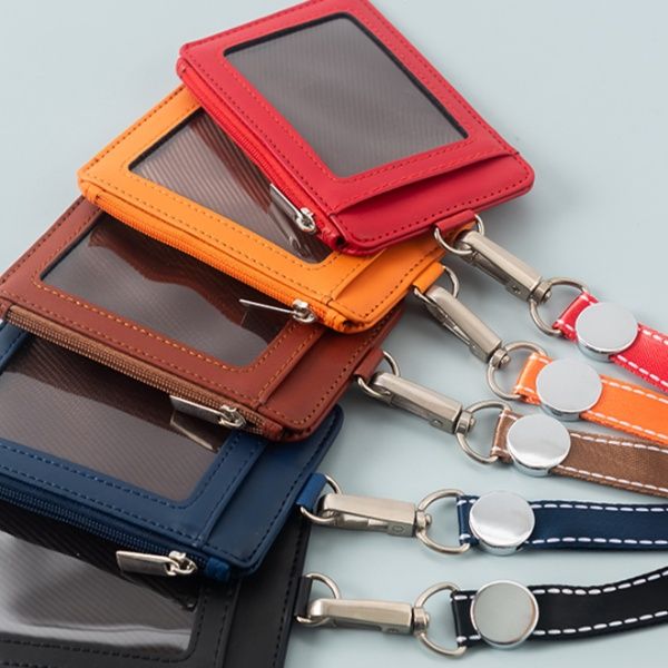 コインケース 多機能本革ファスナー付き定期入れ