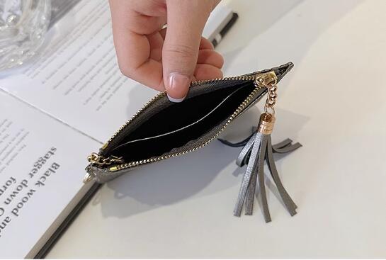 型押しレザー調コインケース カード収納付き財布