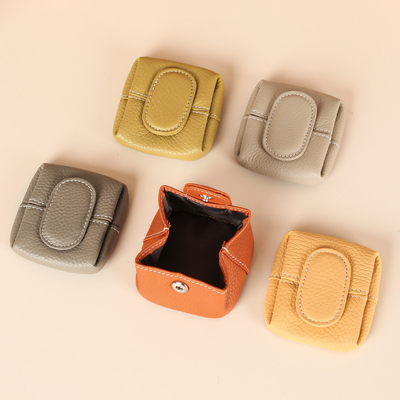 レディース薄型コインケース 手のひらサイズ二つ折り小銭入れ