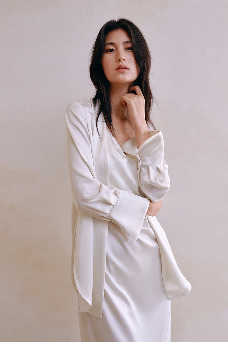 https://fulmo-img-server.com/collarless/145e85cc-bf22-4fcc-9f09-40d60ca03b10.jpg