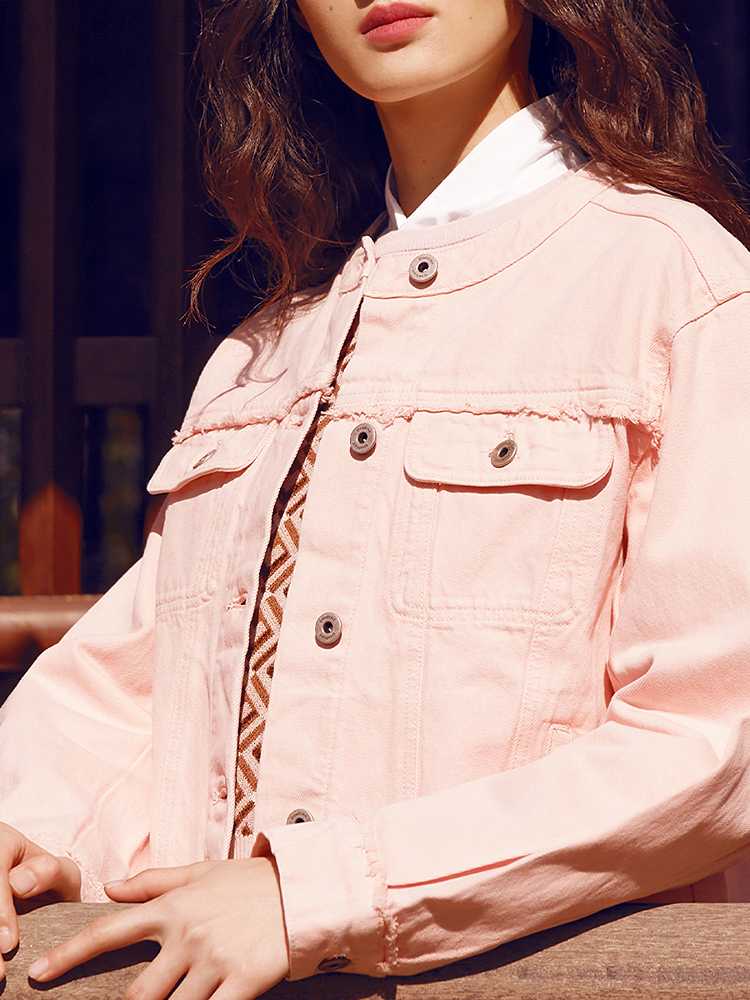 ノーカラージャケット 柔らか質感のフリンジデニムジャケット