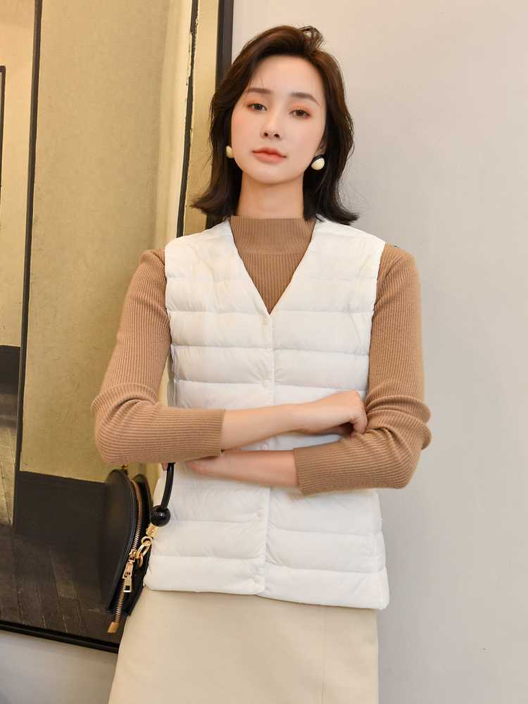 ノーカラージャケット 軽やかな着心地 ふわふわキルティングベスト