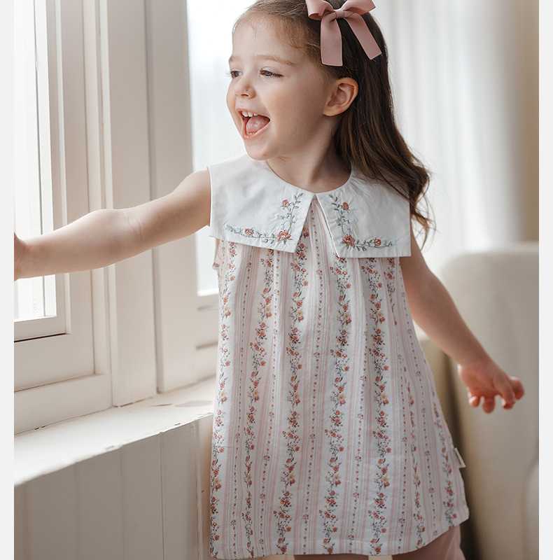 ノーカラージャケット 刺繍入り襟付き子供用ワンピース