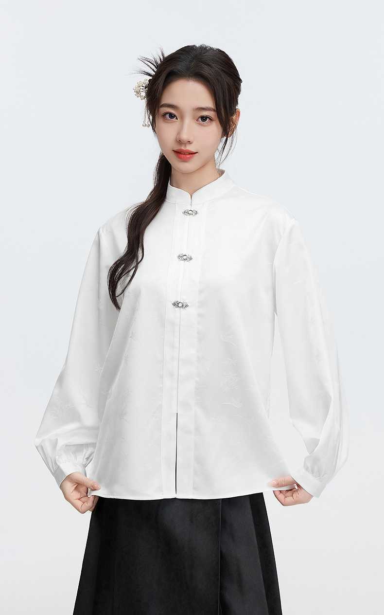 ノーカラージャケット ノーカラージャケット 華やか飾り釦リネンブラウス