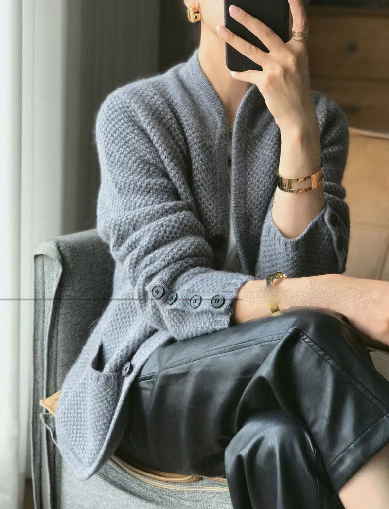 ノーカラージャケット 上品な編み地が魅力のツイードノーカラージャケット