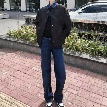 https://fulmo-img-server.com/collarless/3672cfe6-7719-4c43-85d1-9eea0450b6a9.jpg