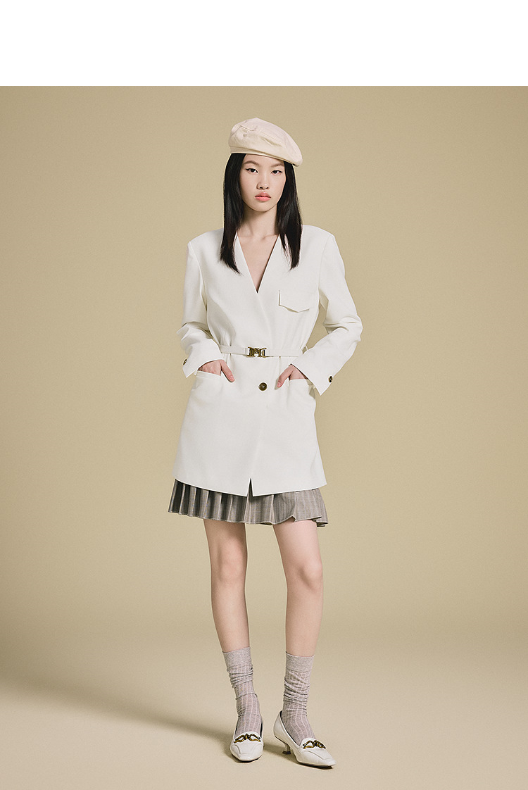 https://fulmo-img-server.com/collarless/4a3c4400-9332-4767-ab53-899d640d1366.jpg