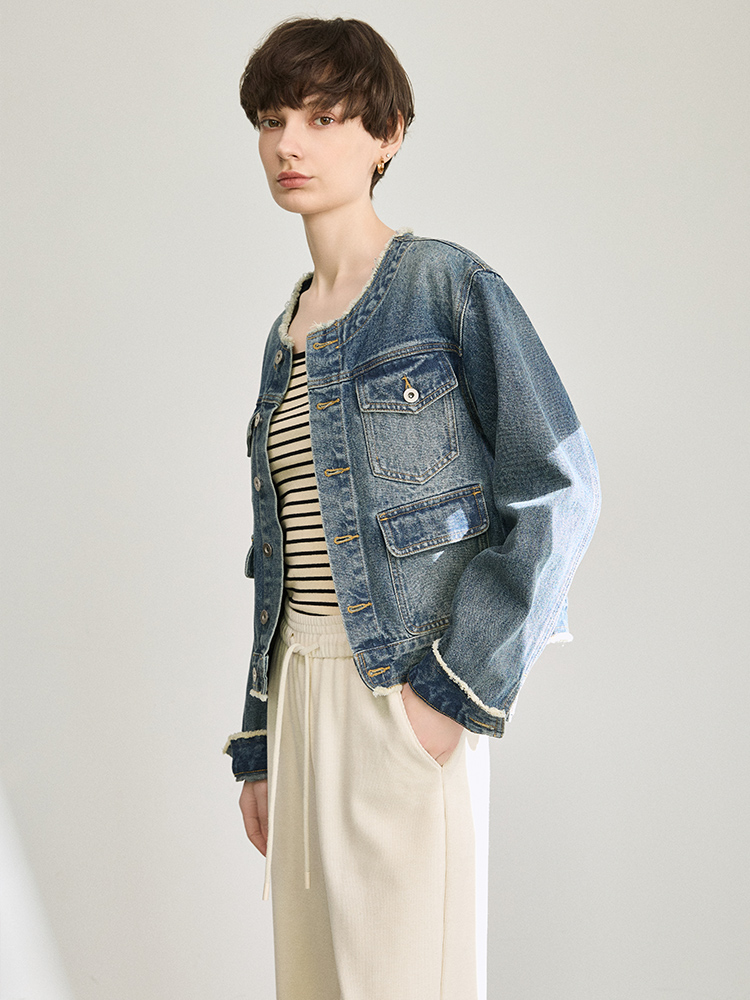 https://fulmo-img-server.com/collarless/85e2b471-96f3-4336-90a2-cb8a0e4dca05.jpg