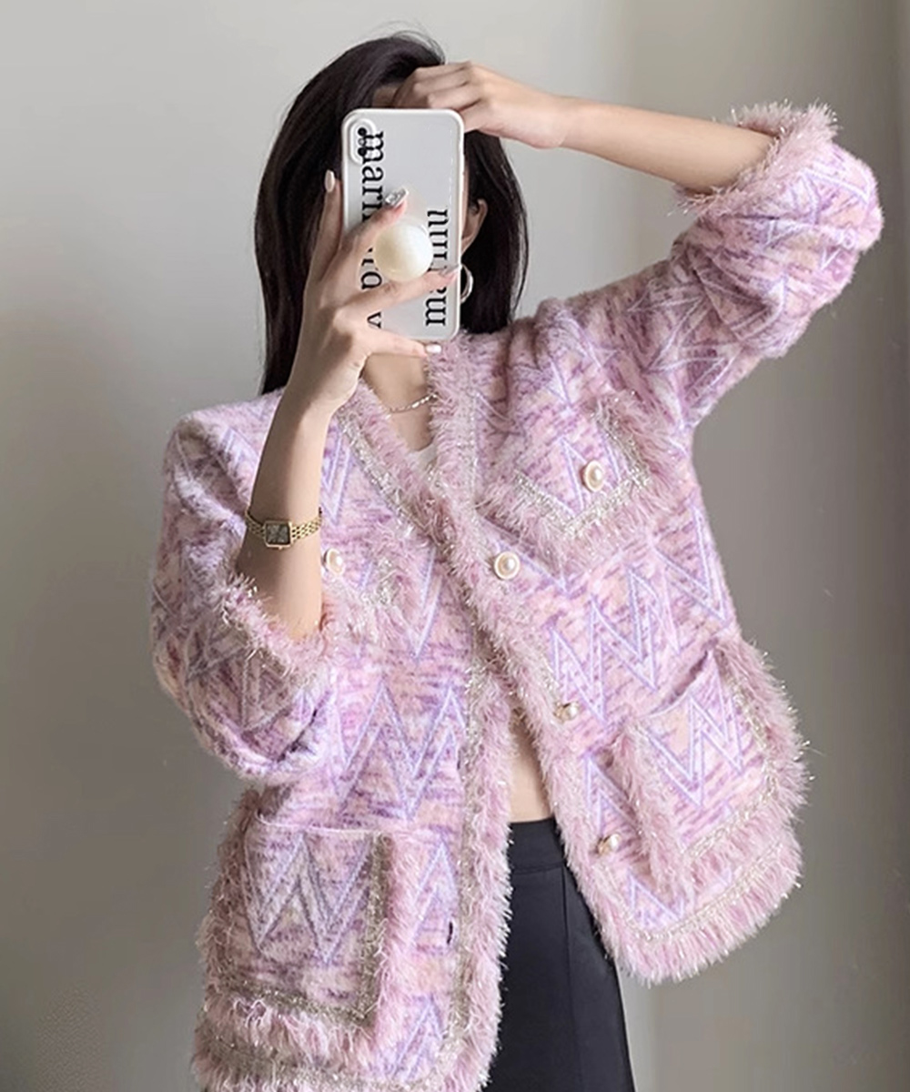 https://fulmo-img-server.com/collarless/aceb84d5-d0bb-4e5d-99fa-7eab06d19858.jpg