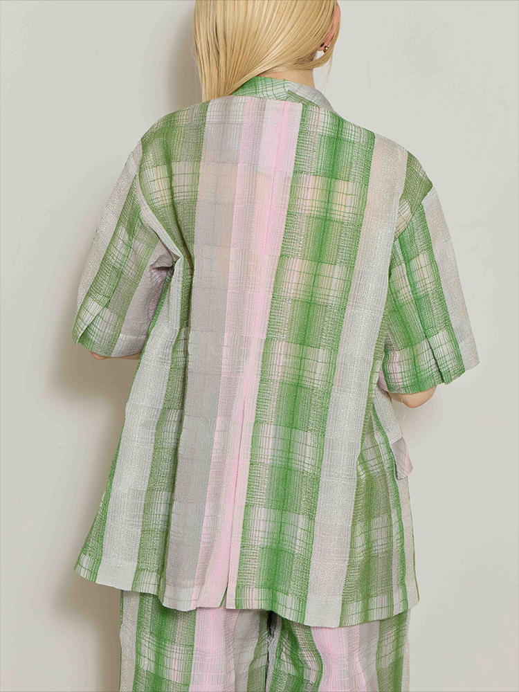 https://fulmo-img-server.com/collarless/b63860fa-6222-4283-8948-2bc45e181acc.jpg