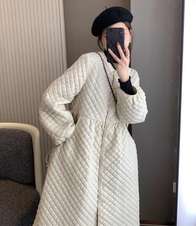 https://fulmo-img-server.com/collarless/b8c67514-1232-4a4f-97bd-942015c40112.jpg