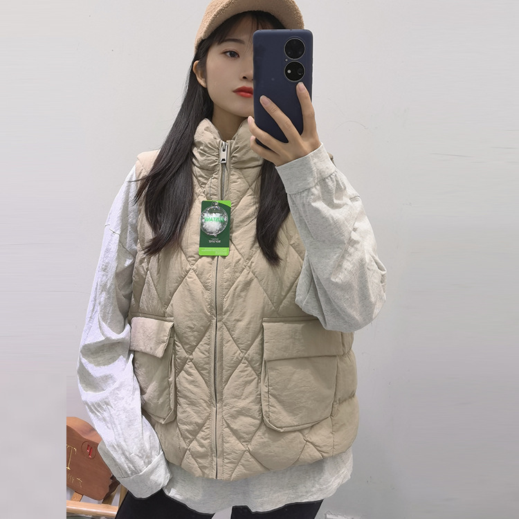 https://fulmo-img-server.com/collarless/c0ec95cf-92a1-4476-a1f7-db1c1c945cbc.jpg