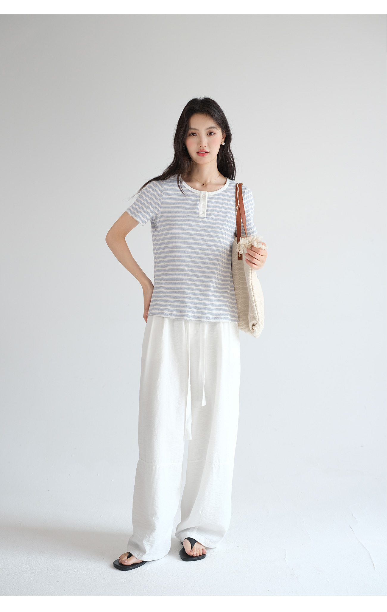https://fulmo-img-server.com/collarless/e4b973d7-54b6-4e15-8cfe-e48001189360.jpg