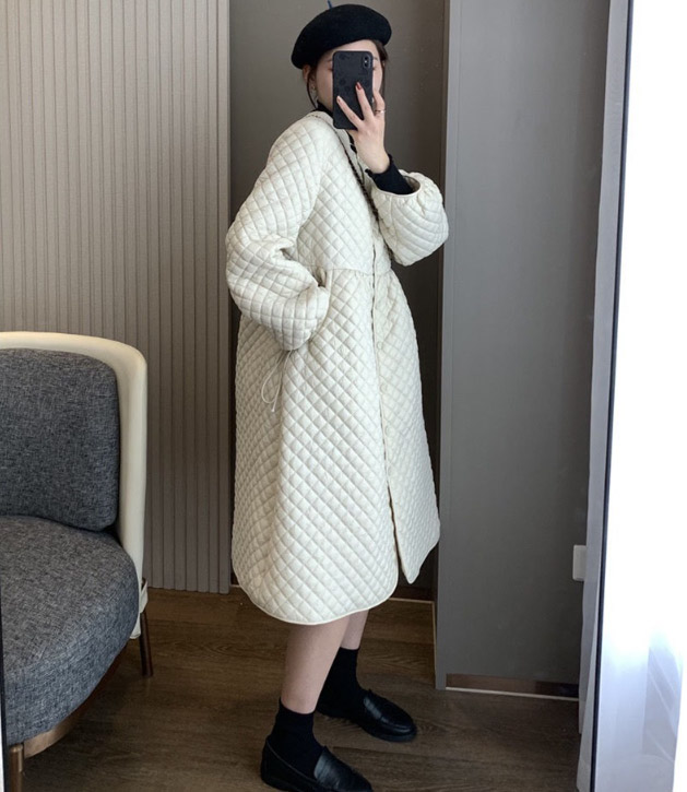 https://fulmo-img-server.com/collarless/e9cdb35a-3820-49f4-8951-f2babc453809.jpg