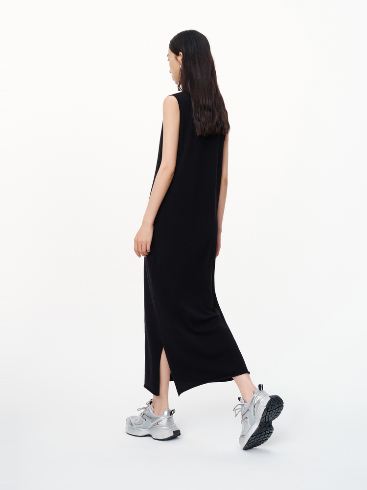 https://fulmo-img-server.com/collarless/ee629ff1-5c5a-41a9-921f-2c38dc6ac443.jpg