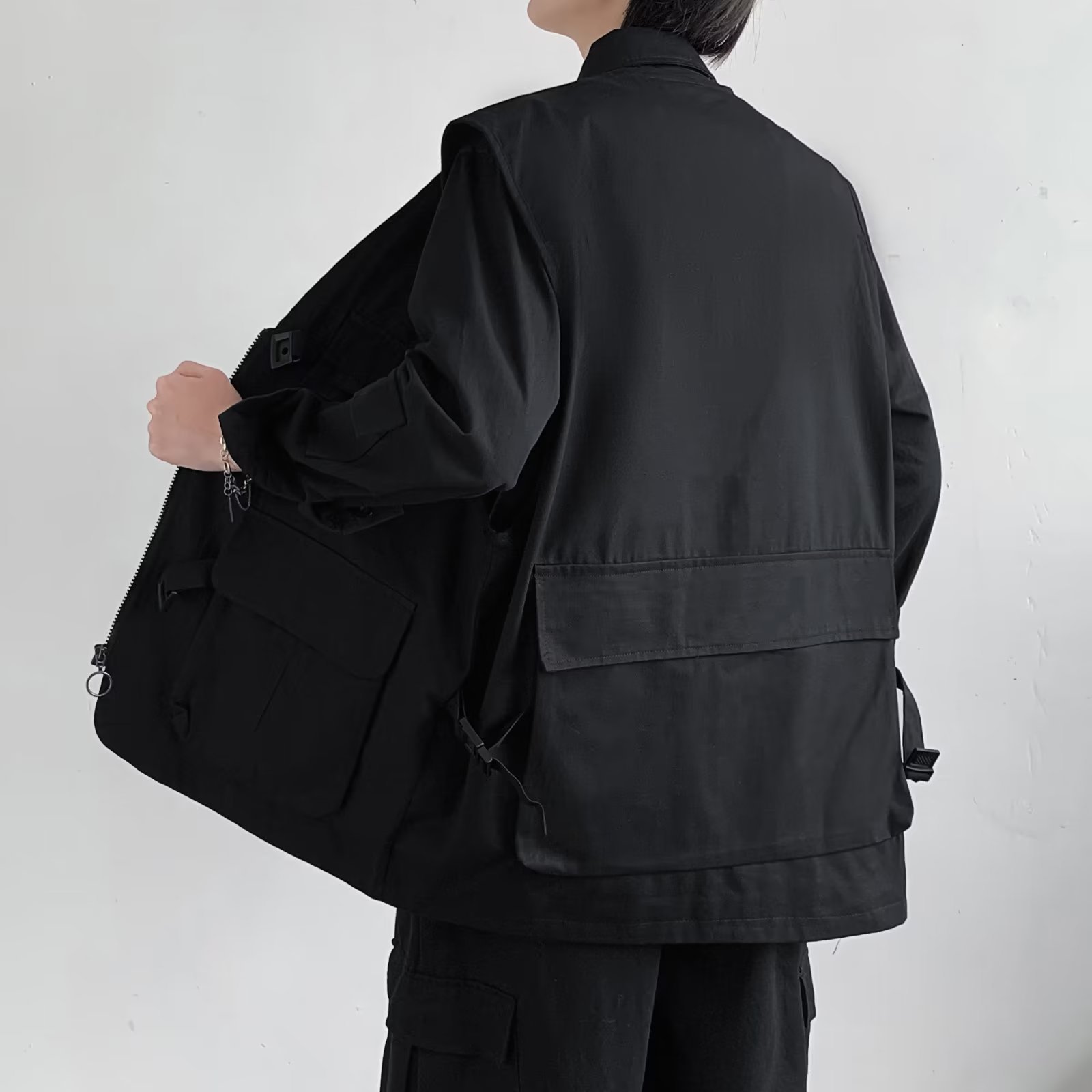 ノーカラージャケット マルチポケットミリタリーベスト