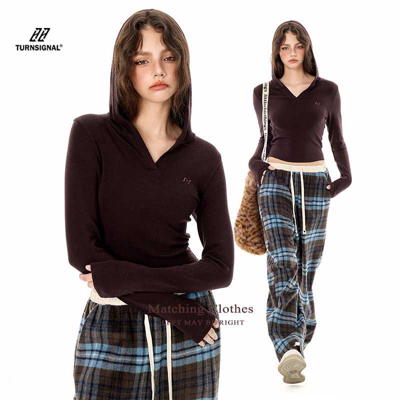 レディースパーカー トレンド感溢れるフーディショート