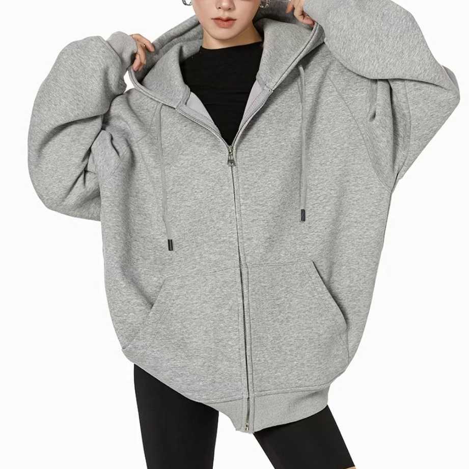 ヨガウェアの上にサッと羽織るパーカー10選