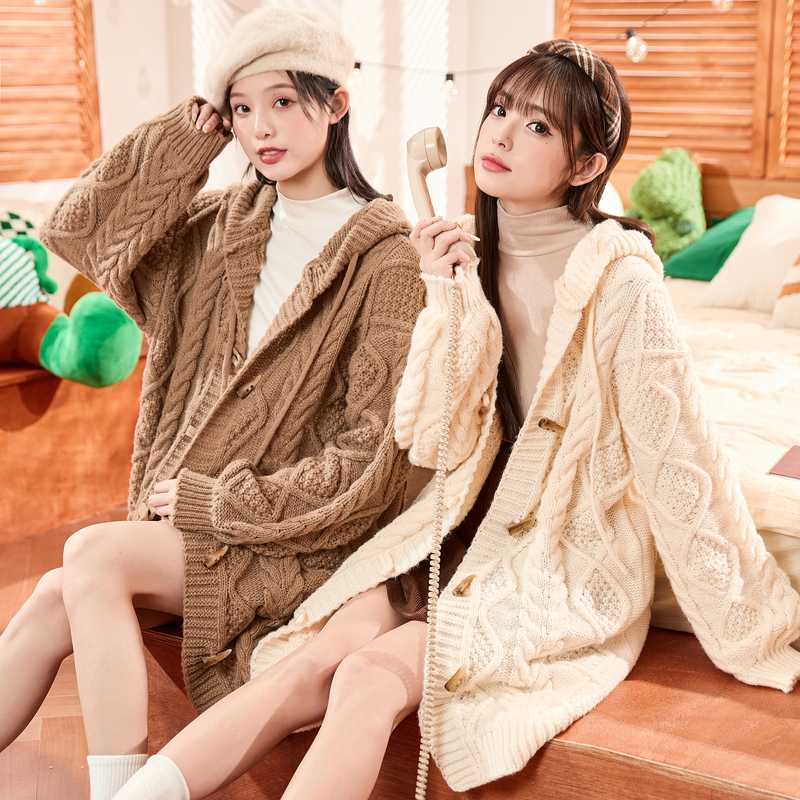 レディースパーカー ケーブル編みロングパーカー