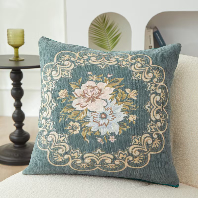 ソファクッション 優美な花刺繍アンティークデザインクッション