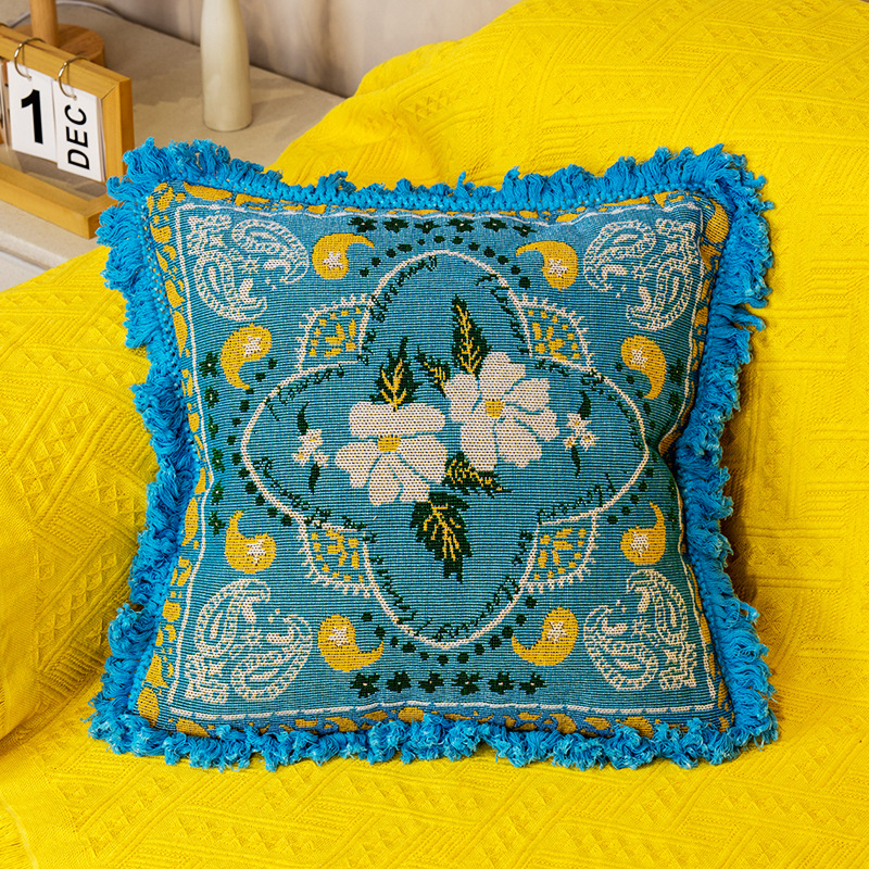 ソファクッション 贅沢な刺繍フリンジクッション