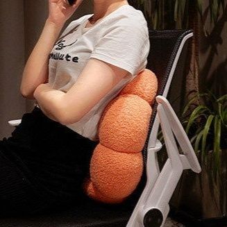 ソファクッション 花びら型もこもこ素材のソファクッション