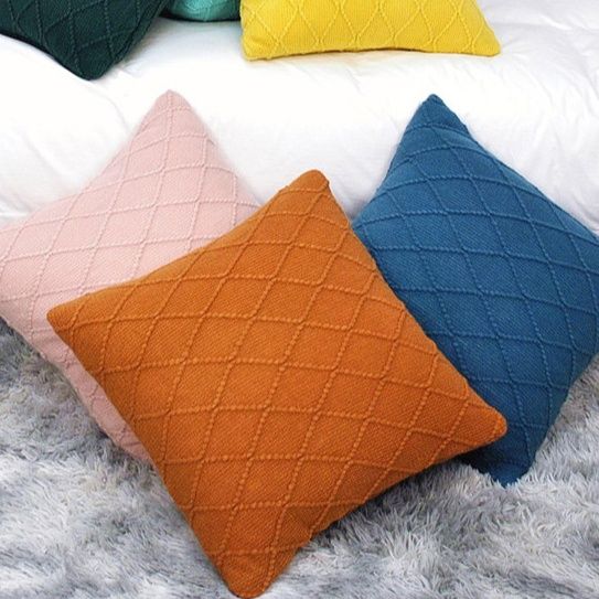 ソファクッション 菱形格子縫い柔らか腰当て抱き枕