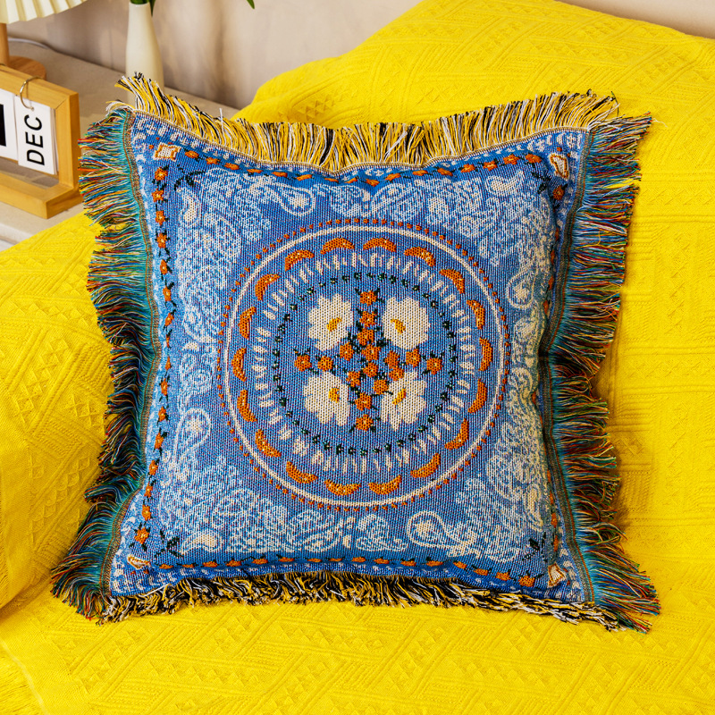 ソファクッション 贅沢な刺繍フリンジクッション