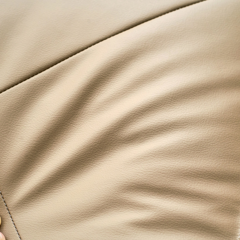 ソファクッション 高級感漂う立体縫製レザーソファクッション