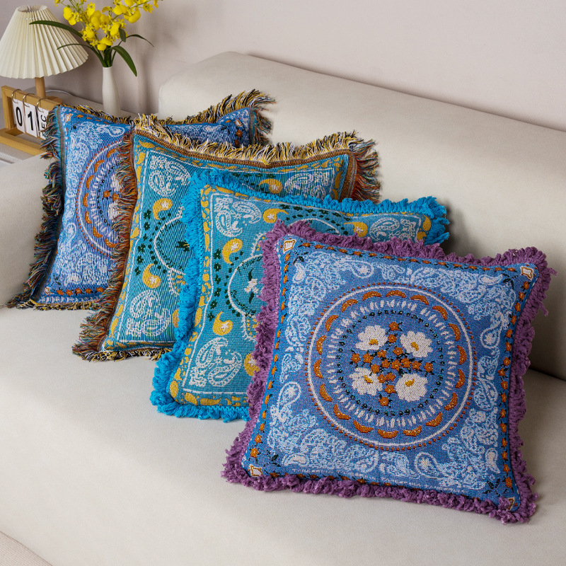 ソファクッション 贅沢な刺繍フリンジクッション
