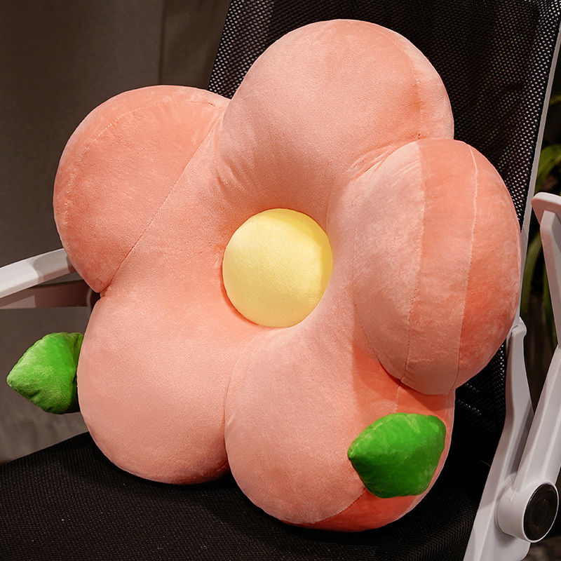 お花モチーフのソファクッション
