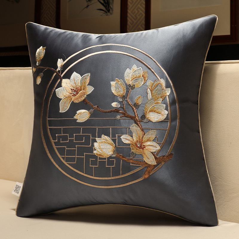 ソファクッション 伝統花鳥刺繍クッション