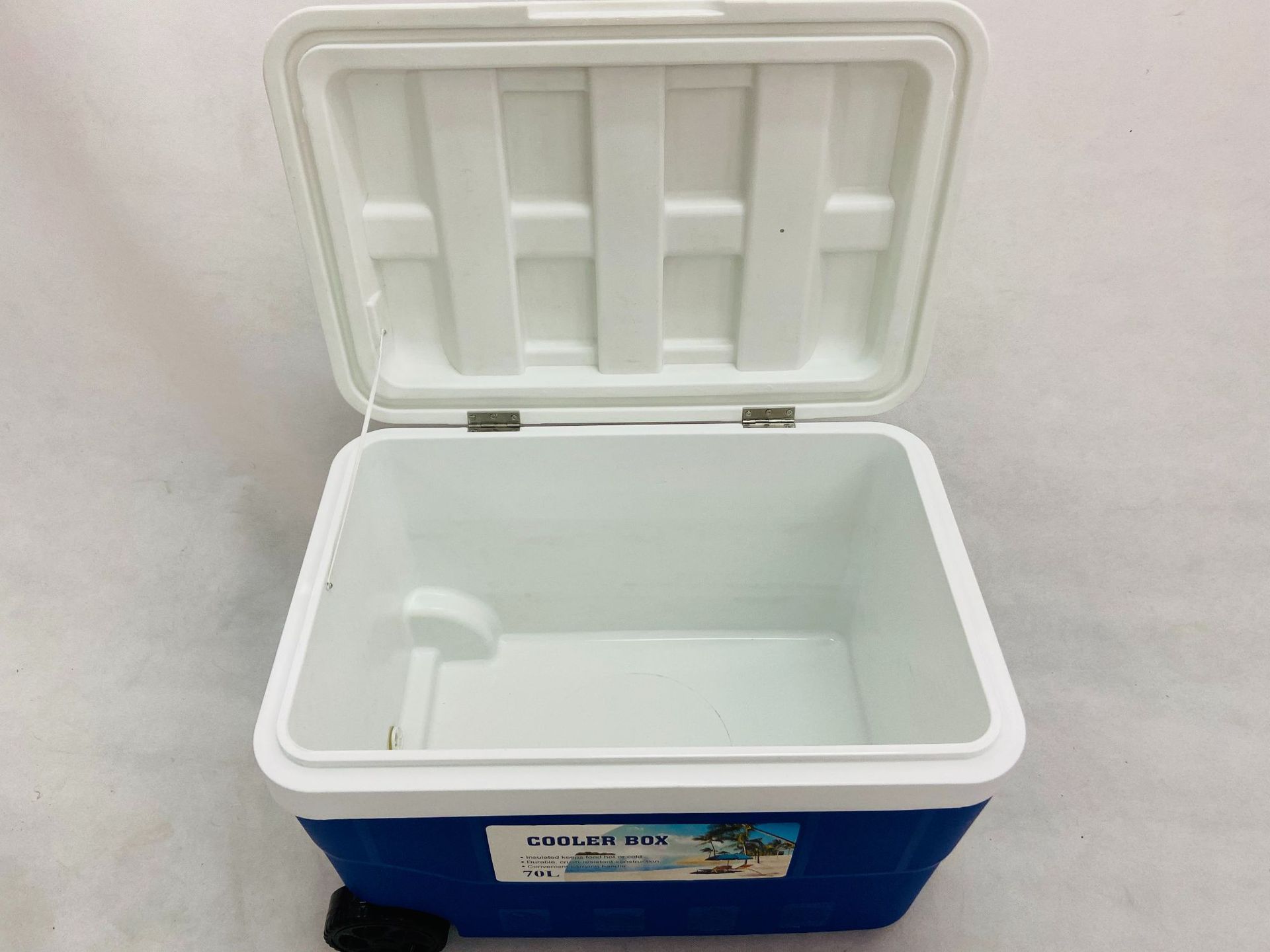 クーラーボックス専門店 ハードクーラーボックス 大容量七十リットル車輪付きハード冷却保存箱