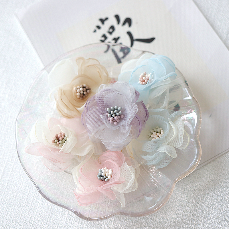 コサージュ ほんわか花びらの祝福コサージュ