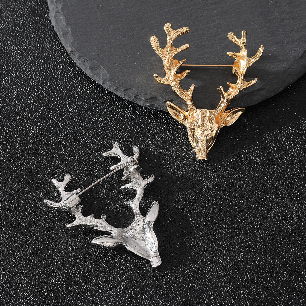 コサージュ 雄鹿の角モチーフ立体メタルコサージュ