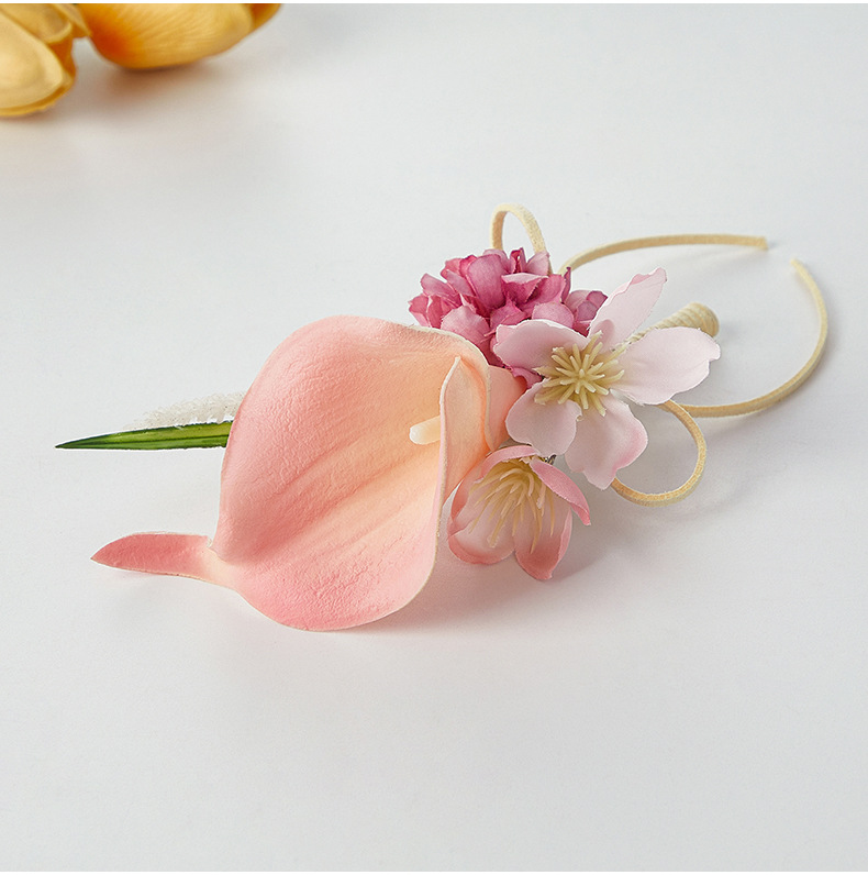 コサージュ 上品な花束風手首飾り優雅なゲスト用装身具