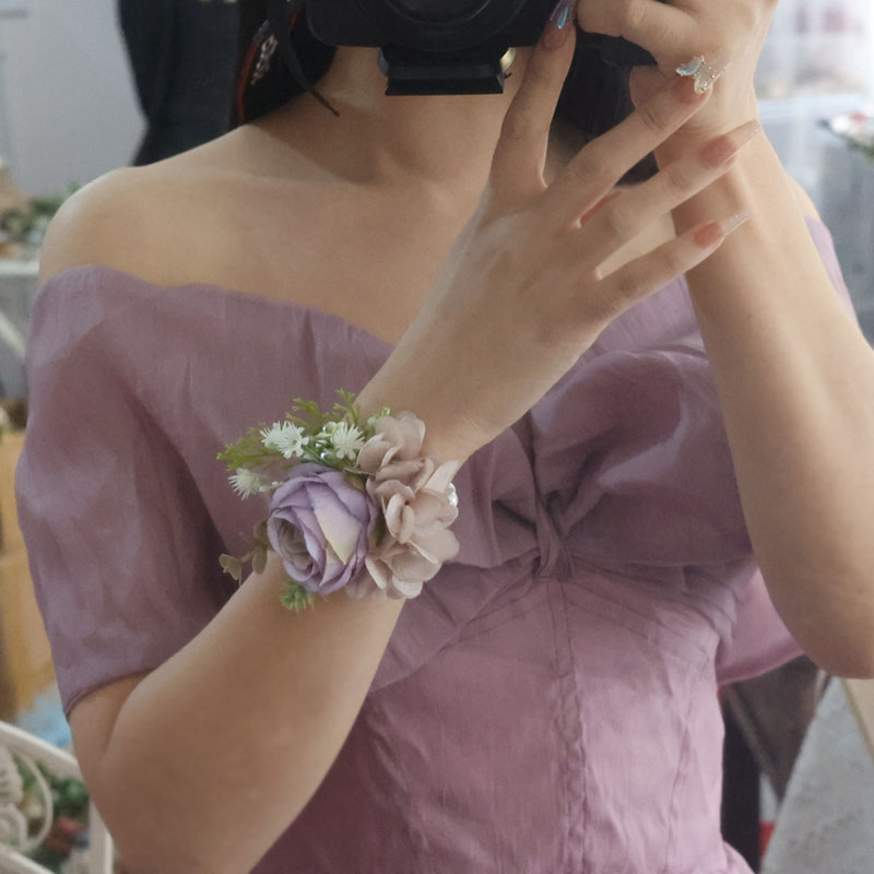 コサージュ 優美なバラの祝福コサージュ
