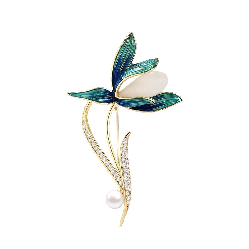 コサージュ 真珠と水晶で彩る優雅な一輪花コサージュ