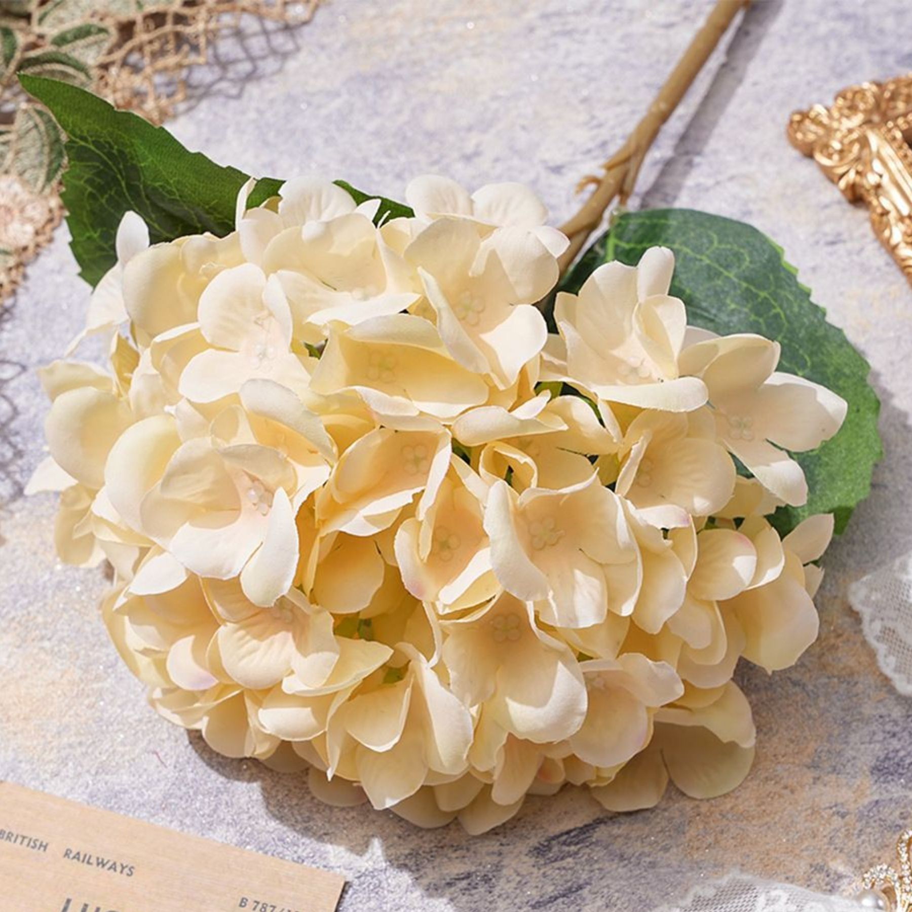 コサージュ 紫陽花の祝福コサージュ