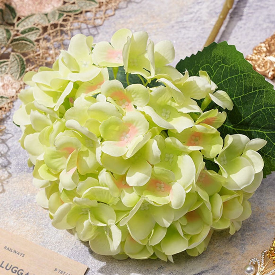 コサージュ 紫陽花の祝福コサージュ