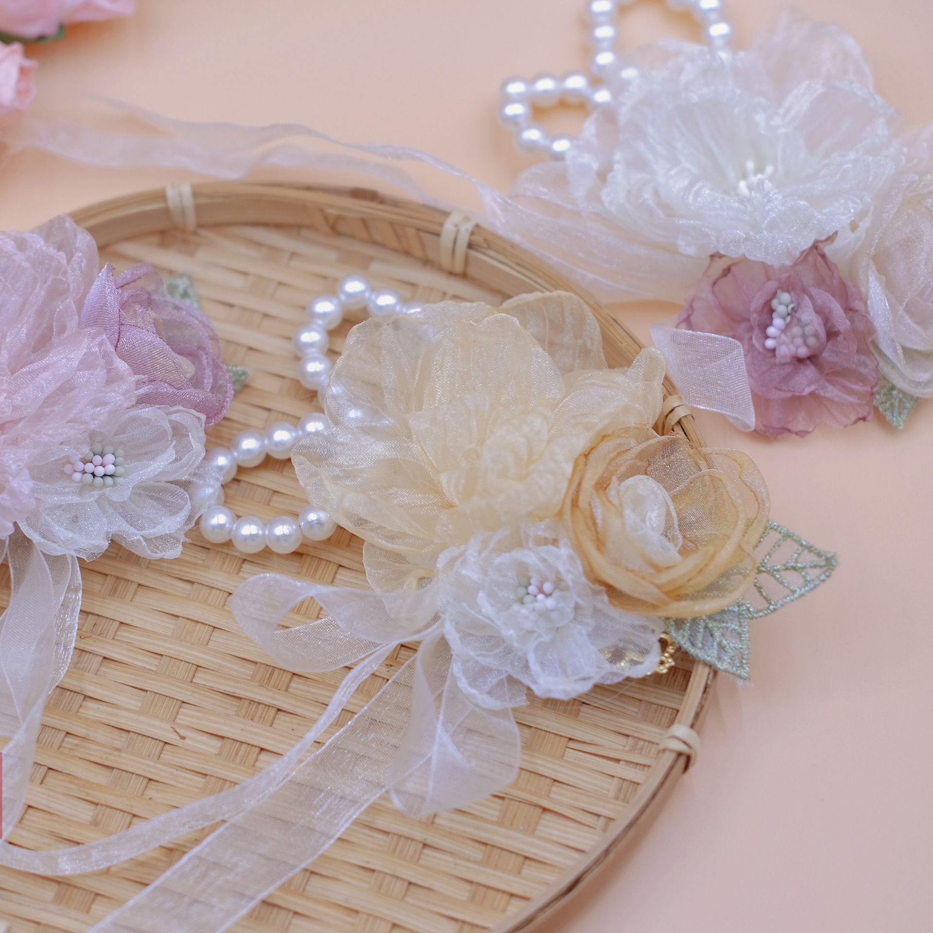 コサージュ 真珠リングの花束コサージュ