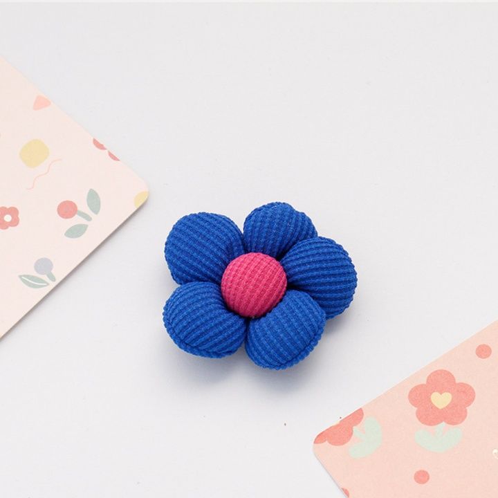 コサージュ 花笑む春の小さな宝物