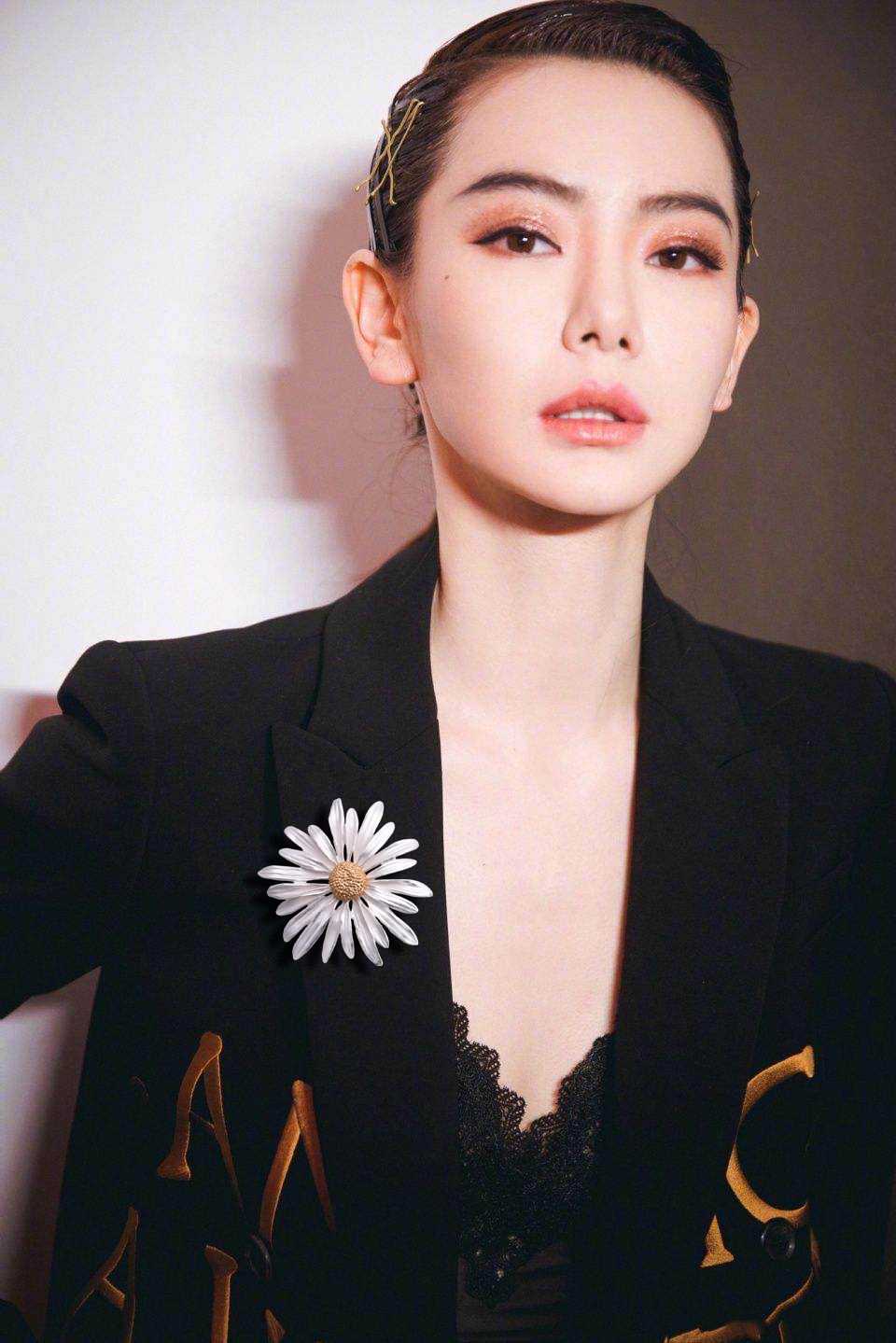 コサージュ 入園式 花咲く凛華 デイジーコサージュ