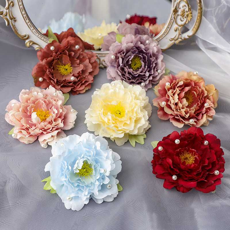 コサージュ 華やか牡丹 パール輝く髪飾り