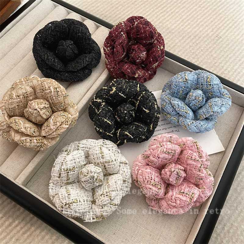 コサージュ 花咲く宝石のツイードコサージュ