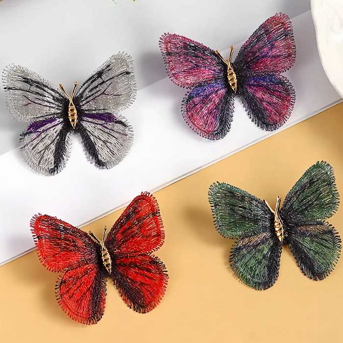 コサージュ 輝き羽ばたく蝶々コサージュ